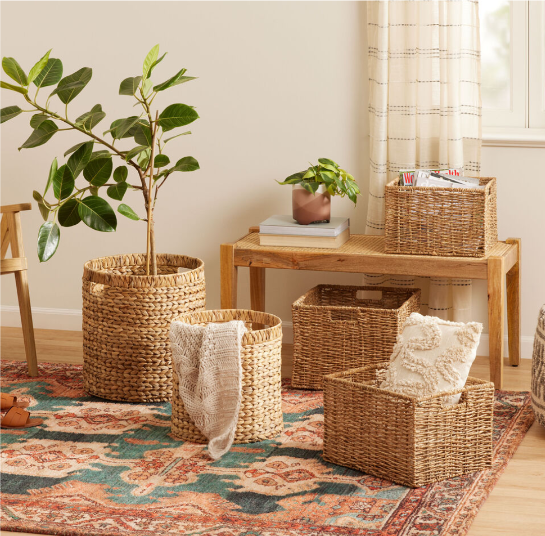 Woven seagrass storage baskets (multiple sizes)